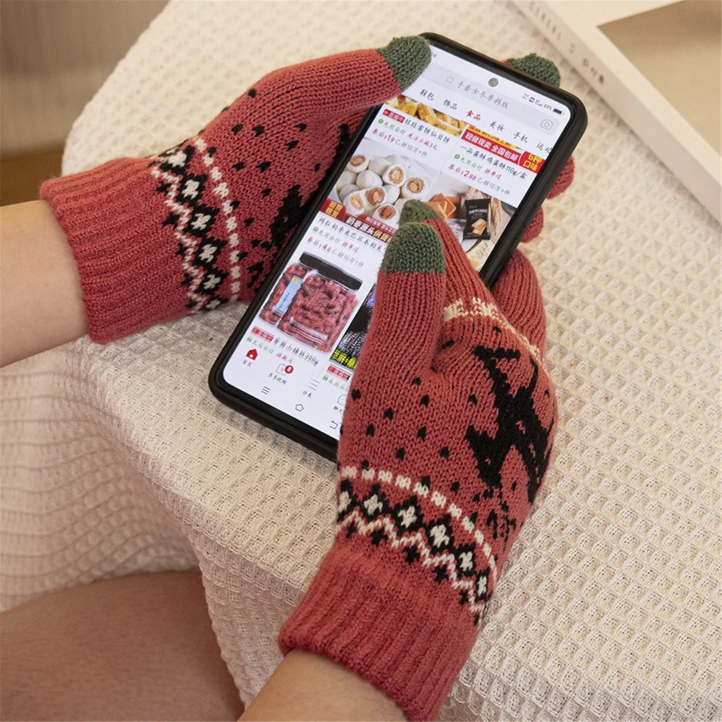 Plush Winter Warm Cycling Anti-cold Christmas Deer Knitted Touchscreen Gloves