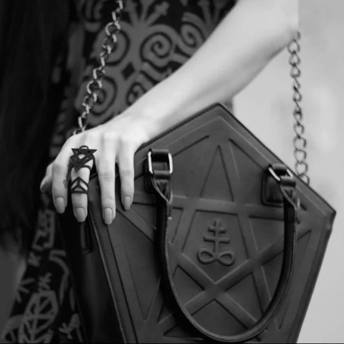 Pentagram Chain Star Punk Soft Gothic Darkness Black Women Leather Handbag