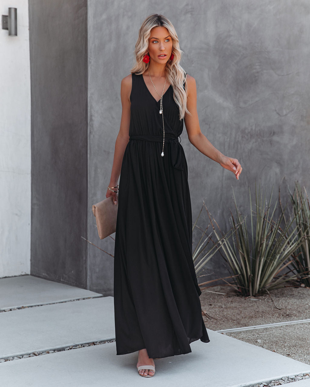 Diana Sleeveless Maxi Dress - Black