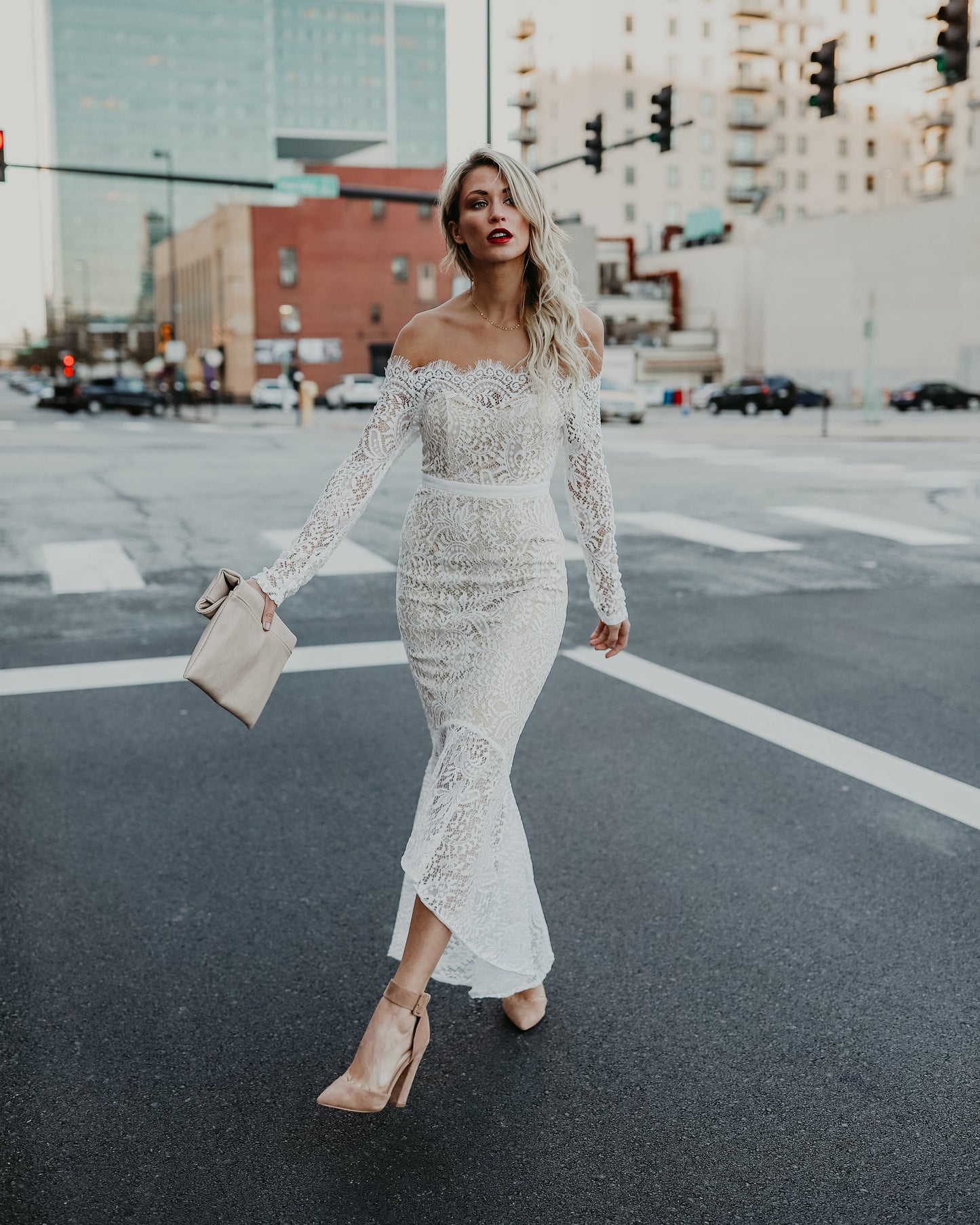 Elegance Lace Trumpet Dress - White