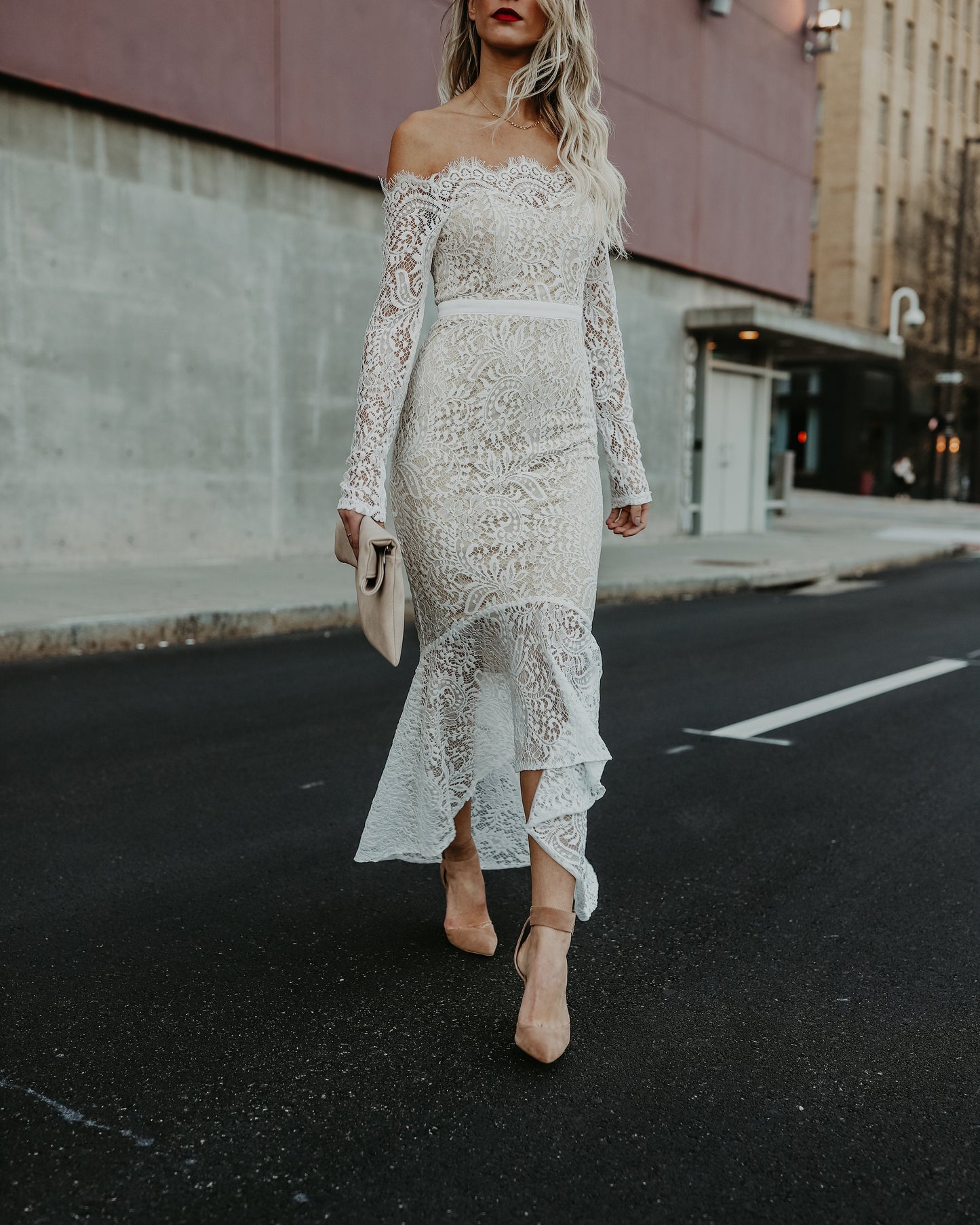 Elegance Lace Trumpet Dress - White